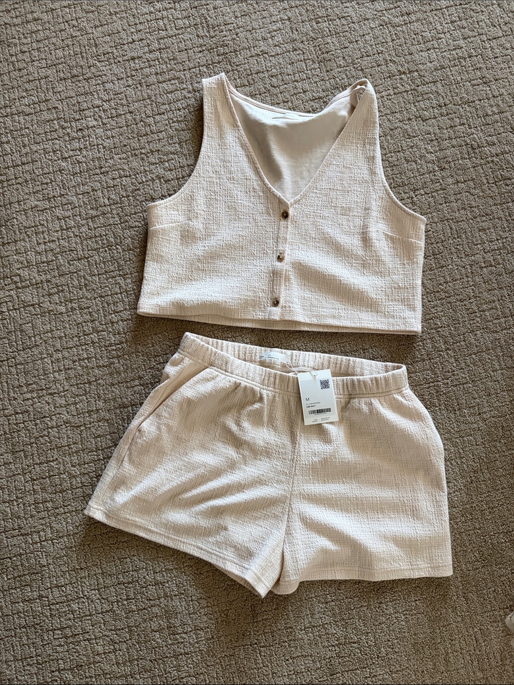 OAK + FORT Cream Textured Cropped Tank and Lounge Shorts Set.